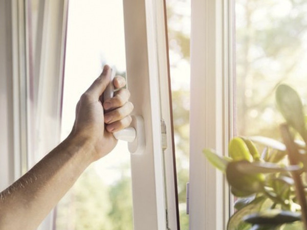 Đóng cửa, rèm cách nhiệt cho phòng ngủ