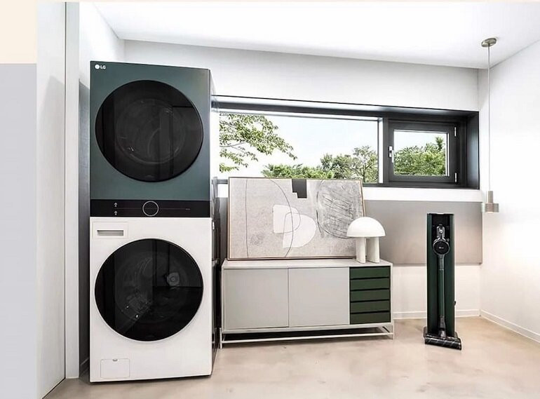 Tháp giặt sấy LG trong không gian