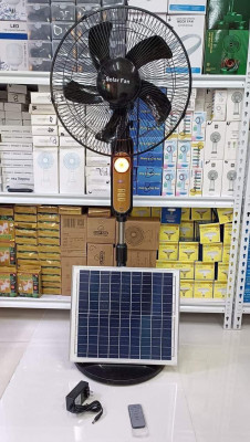 Quạt tích điện năng lượng mặt trời Solar Fan - dạng Đứng T218