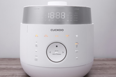 Nồi cơm áp suất cao tần Cuckoo 1.8 lít CRP-LHTR1009F/WHSIVNCV
